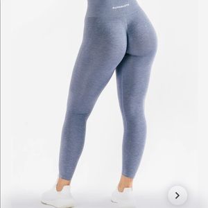 ISO AMPLIFY FRENCH BLUE LEGGINGS - do not buy!